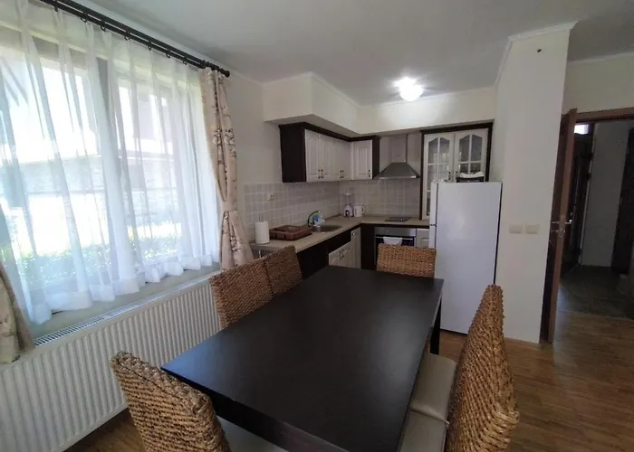 магдалена, к-с александриа 빌라 도브리니쉬트